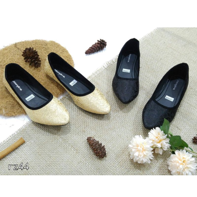 Borneoxavyera  Sepatu Flatshoes Azeera rz44 Sepatu Flat Keren Kekinian Bahan Kanvas Premium