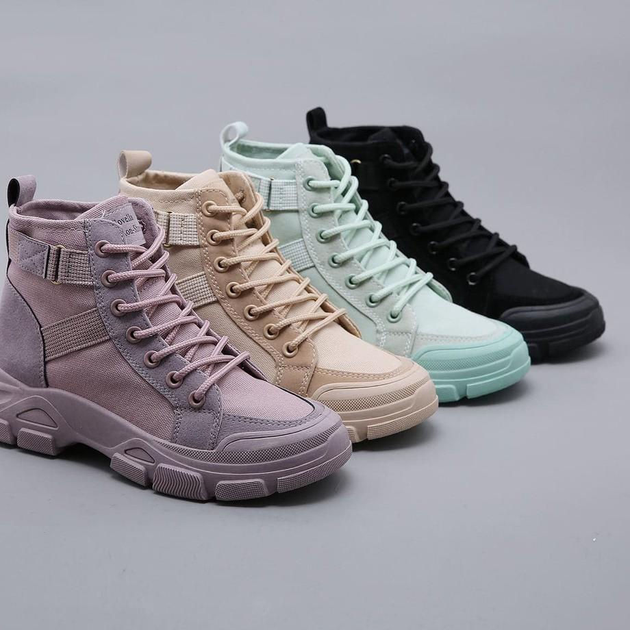 Barang Pilihan.. SOVELLA Lizza Sneakers Sepatu Wanita Tali Import Sport