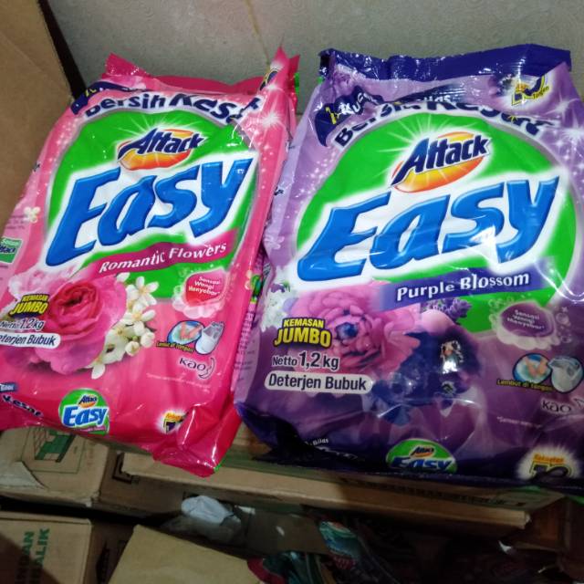 Attack easy deterjen bubuk 1,2kg