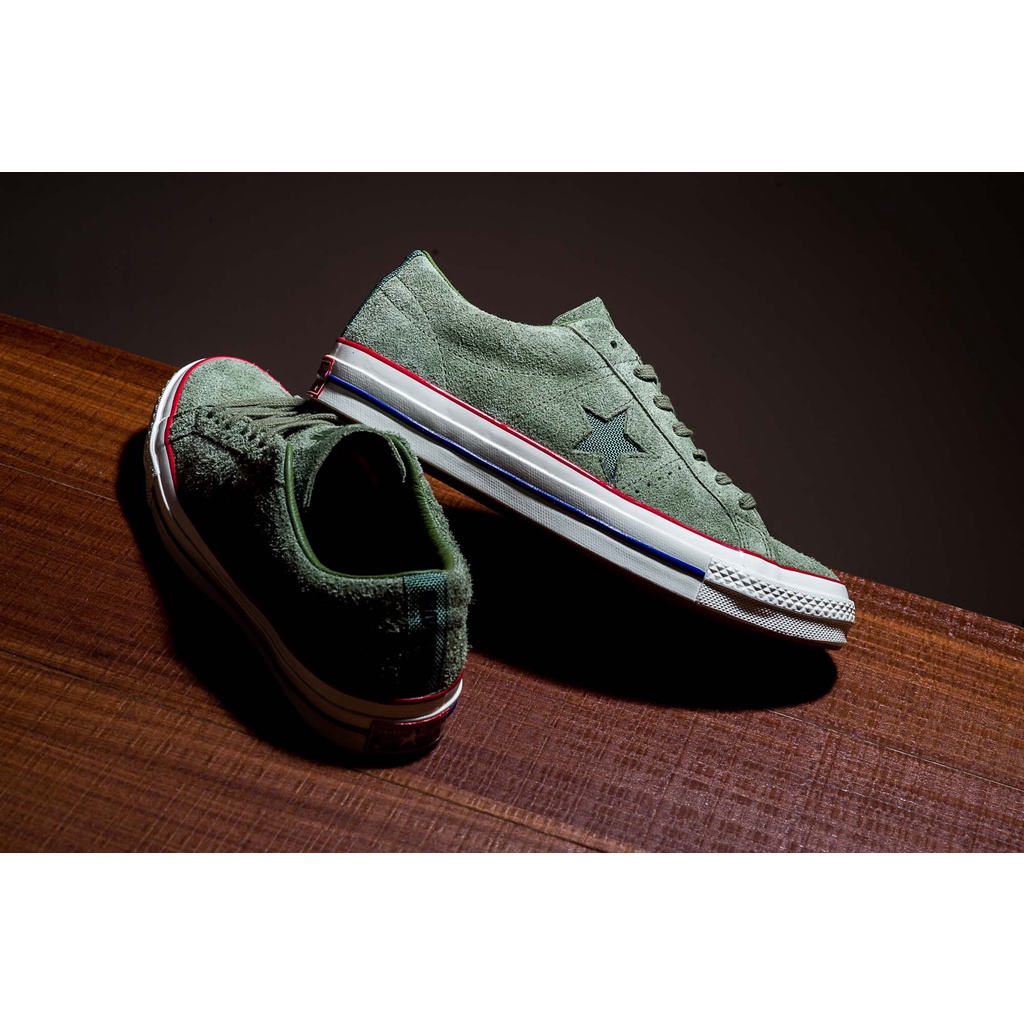 SEPATU CONVERSE ONE STAR UNDEFEATED 100% ORIGINAL PREMIUM BNIB MADE IN VIETNAM