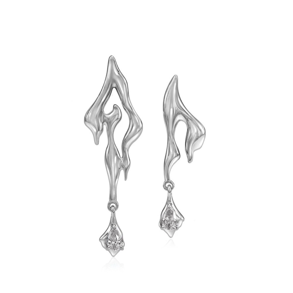 Anting Asimetris Dengan Liontin Kristal Untuk Wanita