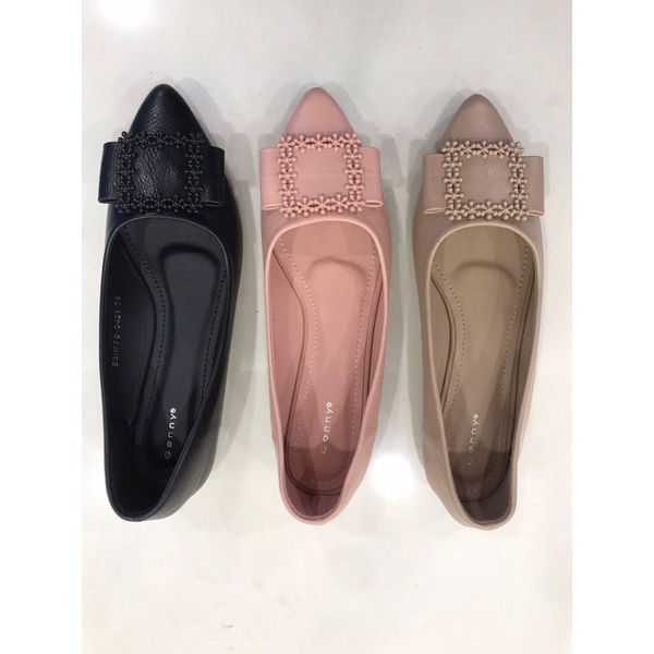 spatu wedges merk genny original