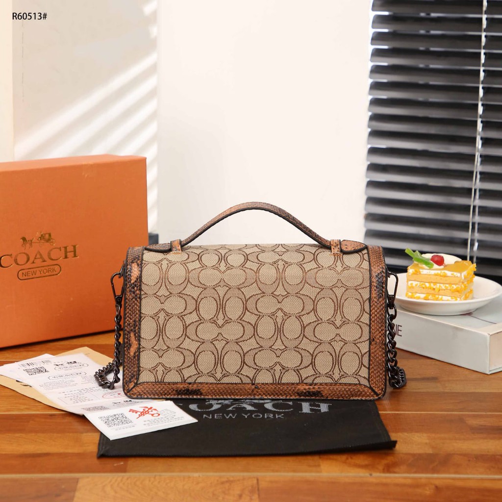 Coa Clutch R60513 Tas Wanita