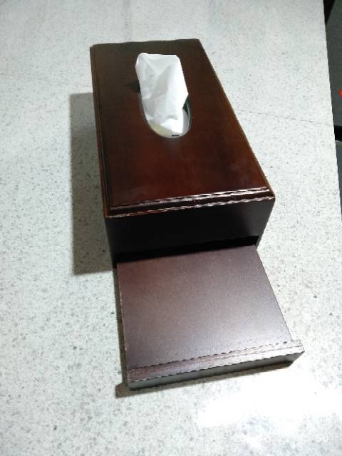 Walnut Tissue Box / Kotak Tisu Kayu / Tempat Tissue / Tissue Box Kayu