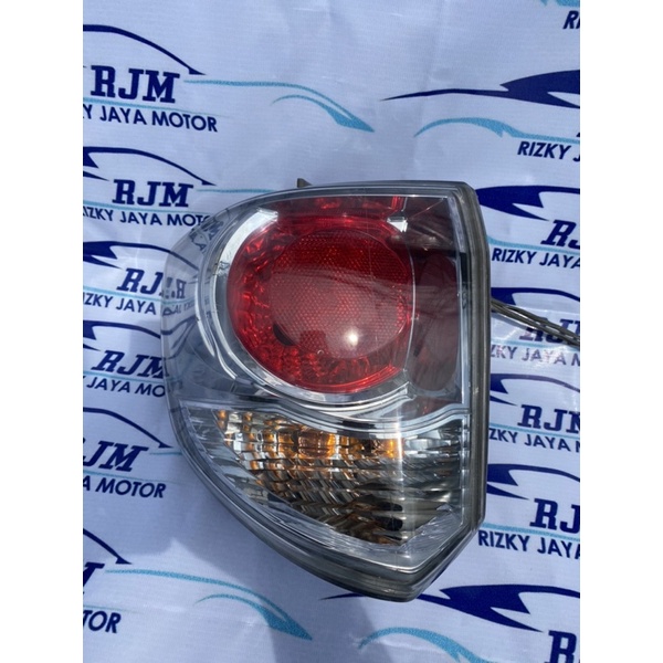 STOPLAMP FORTUNER 2012