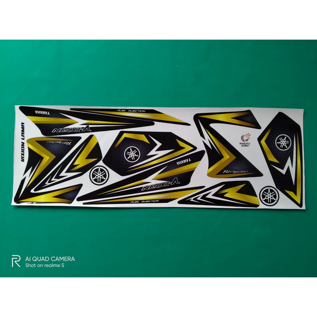 striping motor vixion old variasi 3 hitam gold