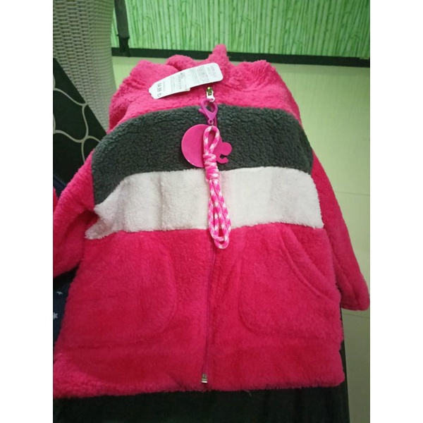 Jaket bludru Turkey