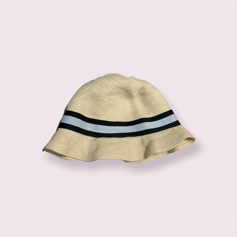[PRELOVED] USUPSO Topi Pantai - Putih Tulang