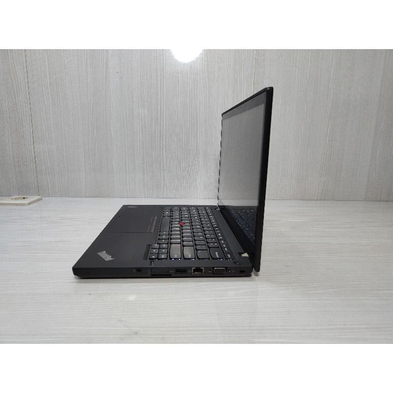 Laptop Lenovo Thinkpad T440s Touchsreen Core i7 gen 4 Ram 4GB HDD 750 Second Bergaransi