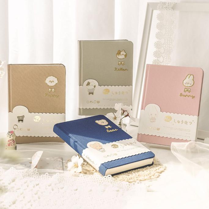 

Buku Tulis / Notebook / Custom Notebook Planner Journal Canvas Animal - Abu-abu Kode 728