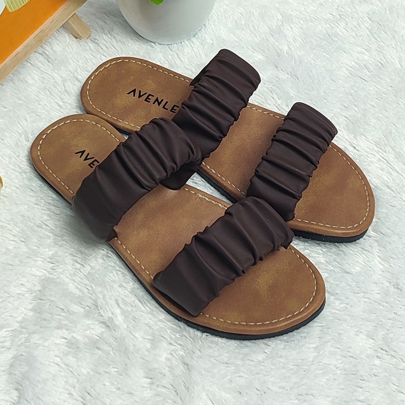 Sandal Wanita Sol Karet Cantik Flat Kulit Sintetis Motif Kerut Jenis Teplek