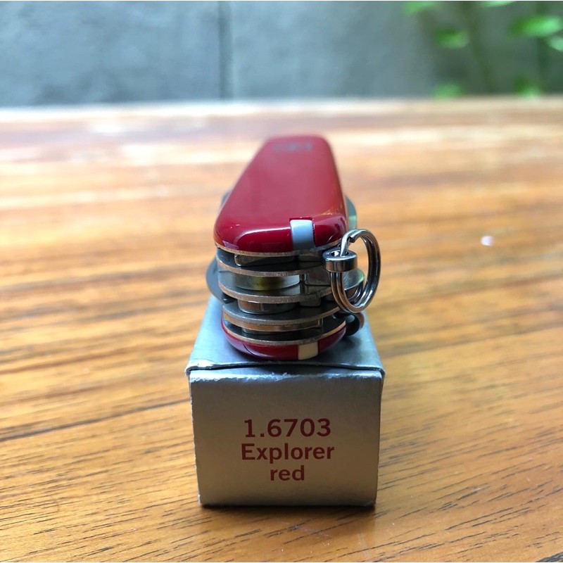 Victorinox pisau lipat 1.6703 Explorer Red