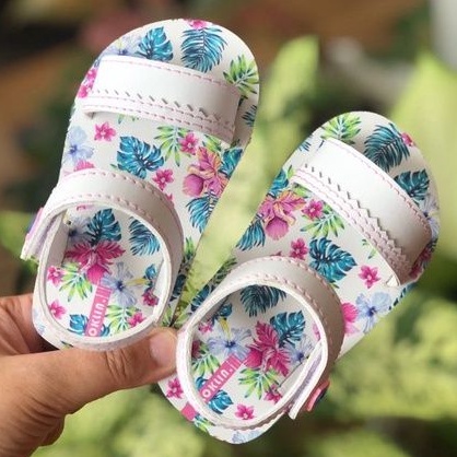 Harga LOKLIN Sandal Anak Perempuan Sendal Bunga Selop Sepatu Kids
Flower Girls Baby Girl - LOLLY SERIES AIRI WHITE