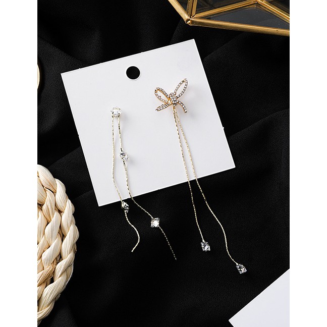 LRC Anting Tusuk Fashion Golden Rhinestone Chain Butterfly Asymmetric Earrings D63781