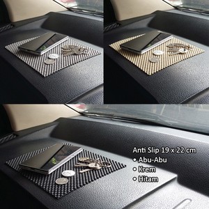 Anti slip / dash mat non slip