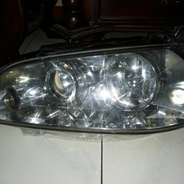 Headlamp ford ling