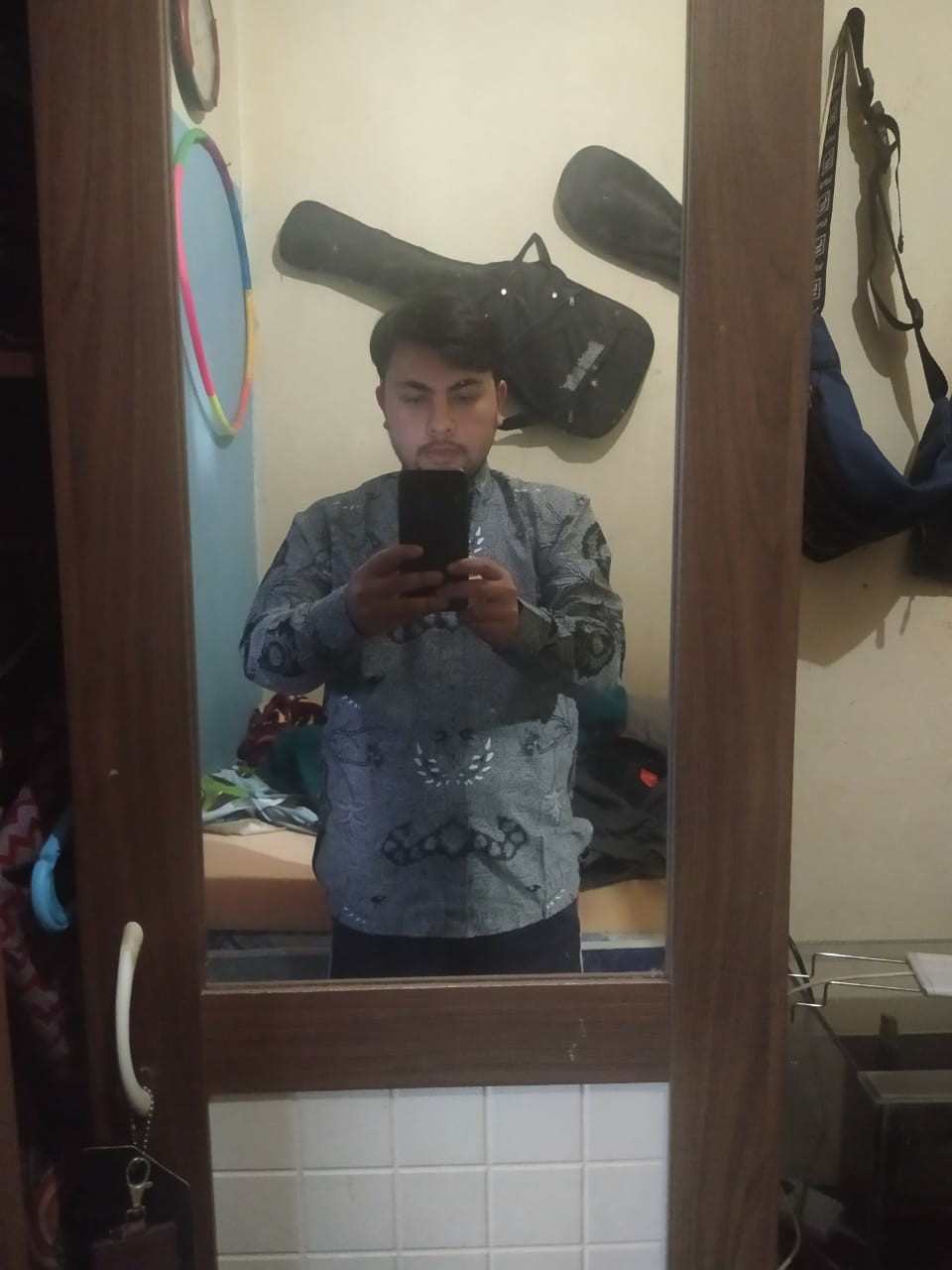 Kemeja Batik Pria Full Furing Batik Wahyu Tumurun Lawasan Bahan Katun Batik Warna Grey Abu Silver