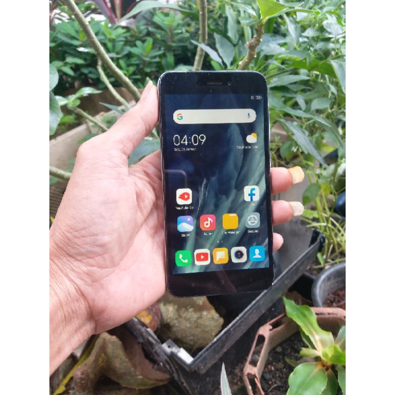 ⭐⭐⭐⭐⭐( HARGA GROSIR ) XIOMI REDMI 5A RAM 3/32 VS RAM 2/16 SCOND NORMALu