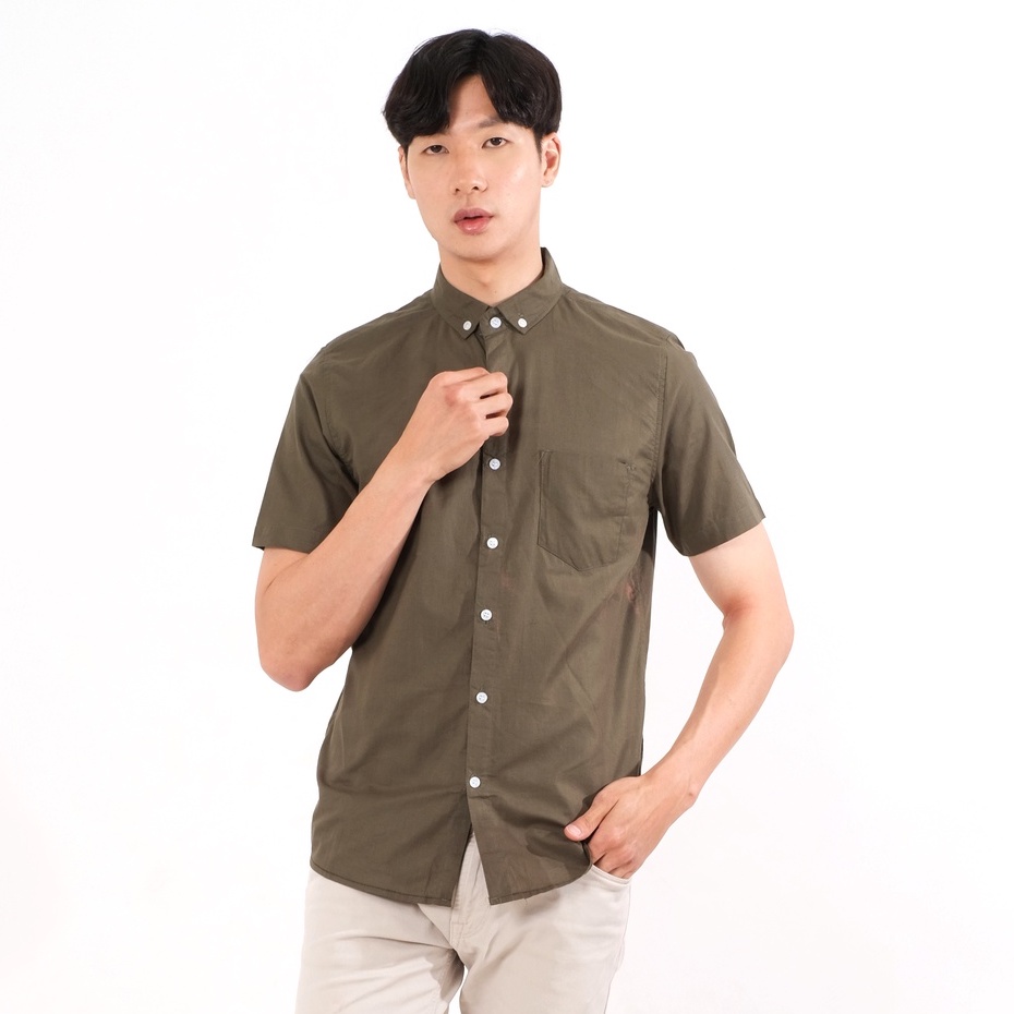 SANVANINA Kemeja Pria Lengan Pendek Hijau Army | Kemeja Basic Army Green | Kemeja Pendek | Kemeja Formal Polos  E-1464E