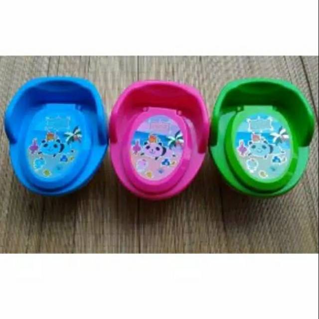 Pispot / closet duduk anak