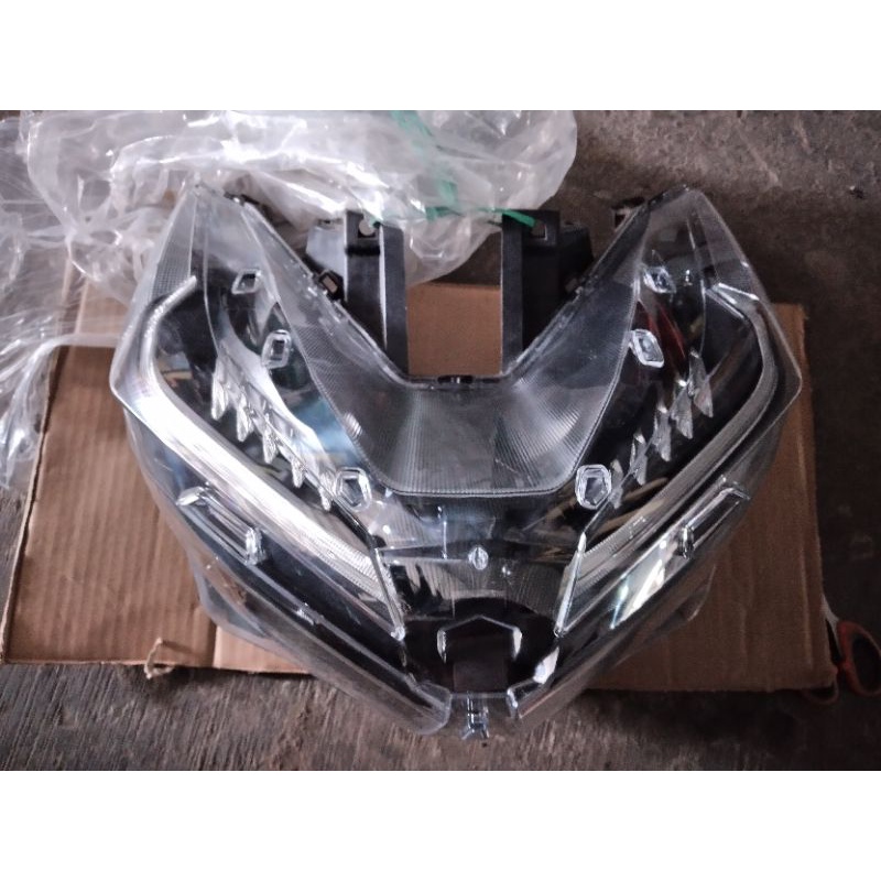 reflektor lampu vario 125/150 all new 2019