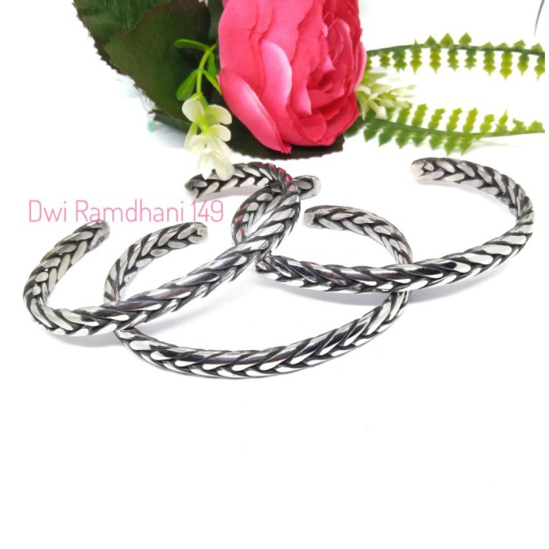 Gelang Pria Baja Besi putih stainless steel anti karat selamanya Garansi