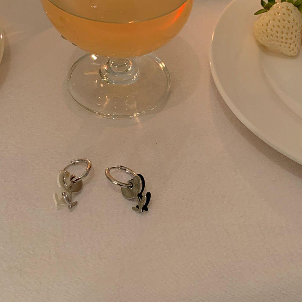 NEEDWAY Anting Tulip Perempuan Trendi Bunga Mewah Kepribadian Fashion Retro Menjuntai Anting