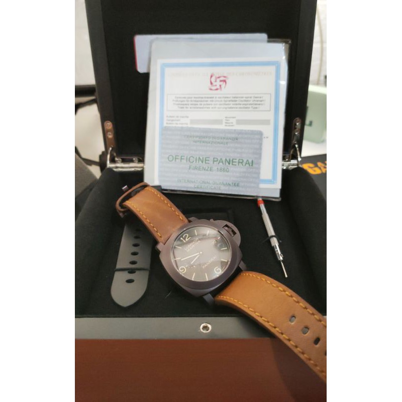 Jam tangan pria automatic Luminor Marina Panerai