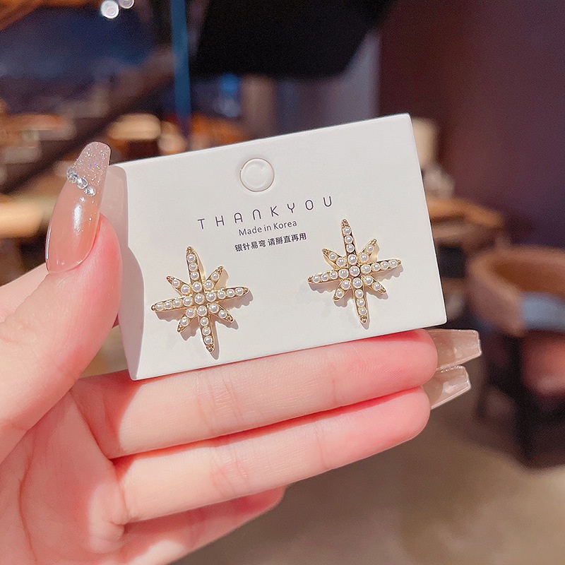 Anting Stud Desain Bintang Aksen Mutiara Bahan S925 silver needle Untuk Wanita