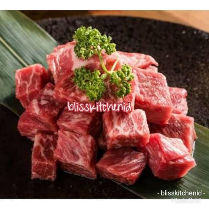

Steak | Saikoro Beef Wagyu Meltik Cubes Steak 2Cmx2Cm Pack 250Gr