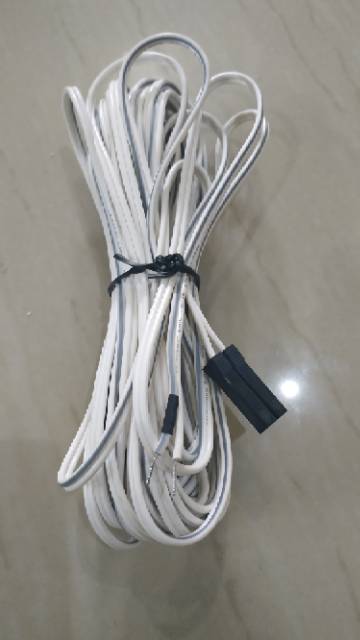 Kabel penghubung Homteater