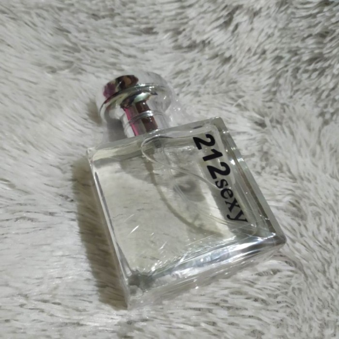 

SPESIAL BISA COD PARFUM SEXY MAN 50ML FREE POUCH MURAH MERIAH HIGHT QUALITY