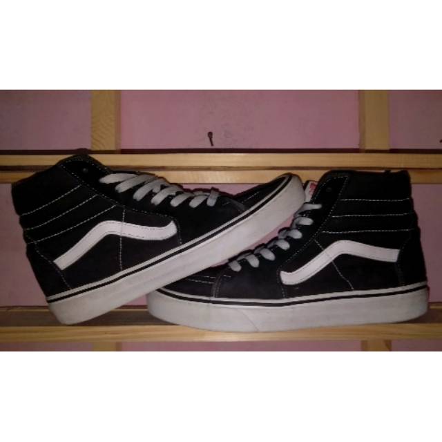 vans 42.5