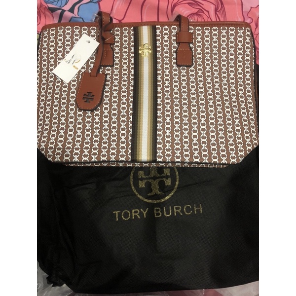 ToteToryBurch