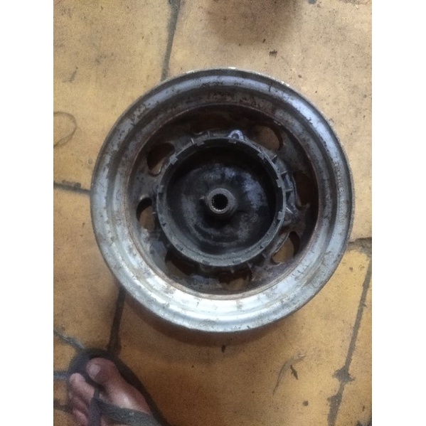 velg belakang qingqi sanex kymco venus