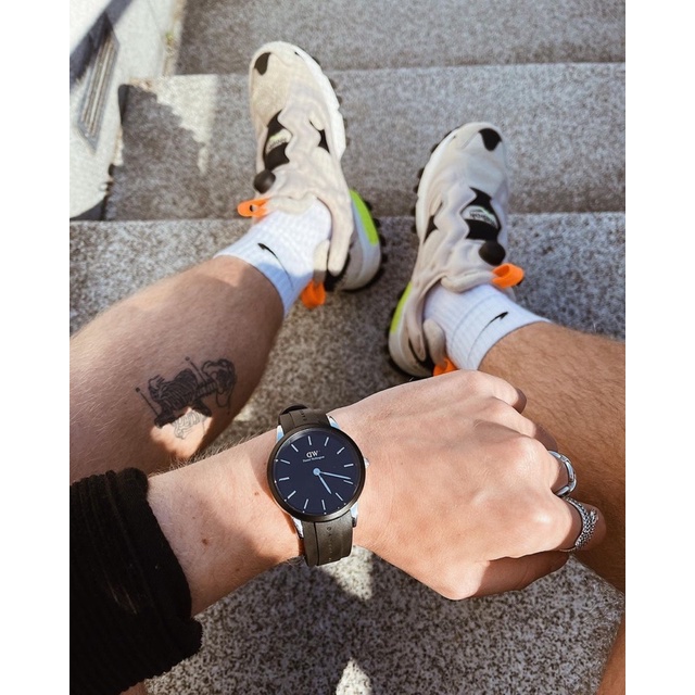 DW ICONIC MOTION UNISEX ORI