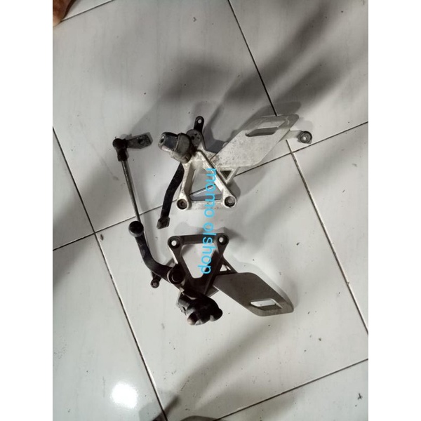 Ori foot step cbr 150fi cbu thailand footstep pijakan kaki depan cbr 150r cbu thailand matasatu