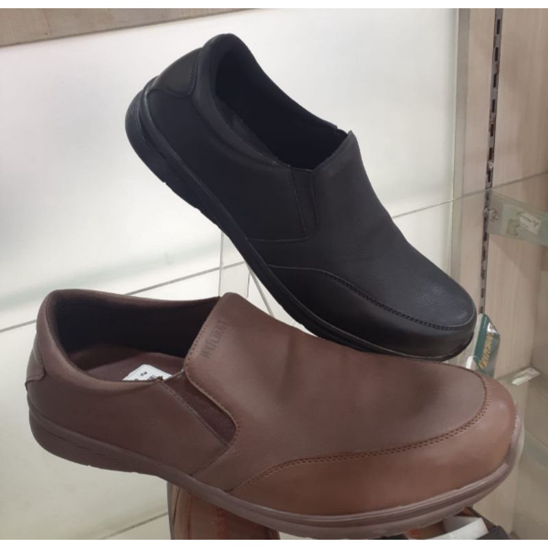 sepatu pria /sepatu pria new watchout original