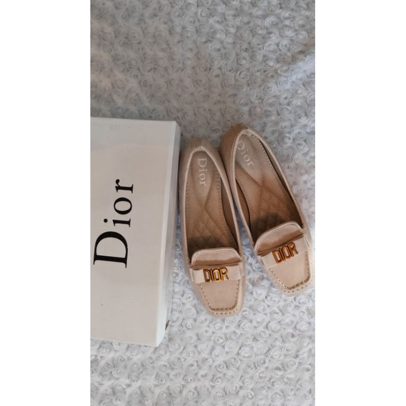 LINK KK OIZ..SEPATU DIOR LIKES ORI LIKES NEW ❤️❤️