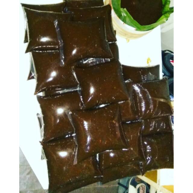 

Dodol Betawi Asli ibu hapsah berat 1kg Halal