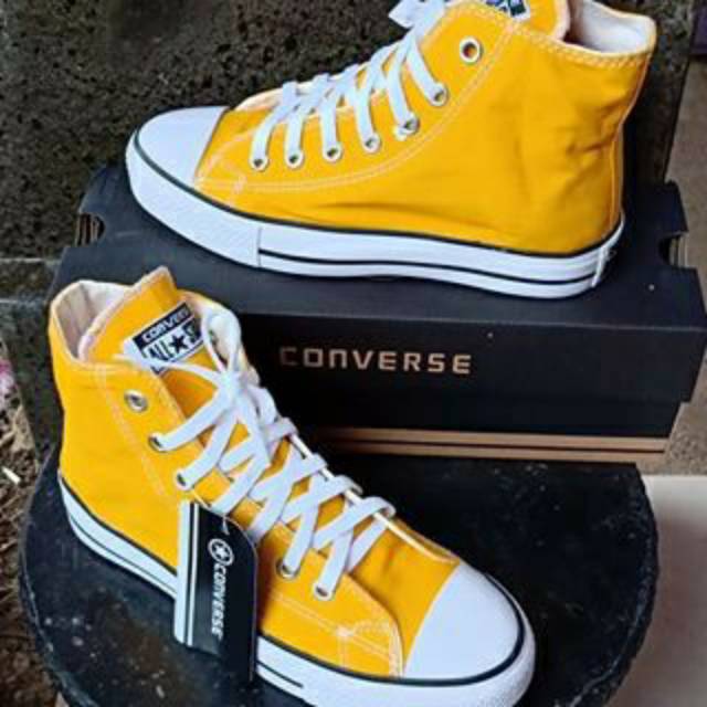 SEPATU CONVERSE ALLSTAR CLASSIC HIGH TINGGI PREMIUM MADE IN VIETNAM ORIGINAL 100% COD (Bayar di Tempat))