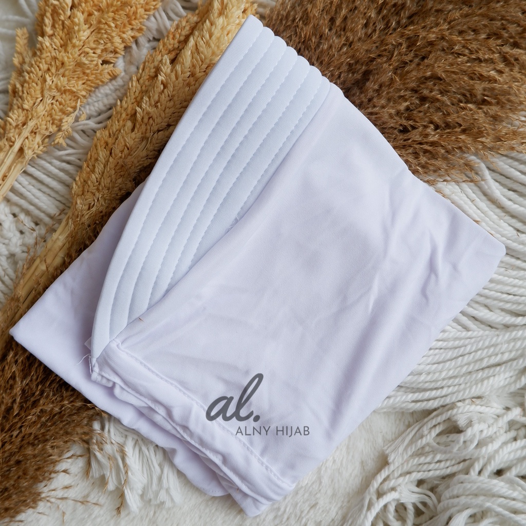 JILBAB SERUT JOKOWI ADIBA SERI WARNA 2 / HIJAB INSTAN SERUT JOKOWI-Jokowi Putih