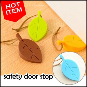 Pengaman Penahan Penganjal Pintu Bentuk Daun Unik (Safety Door Stop)