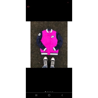 NIKE DAN AMERICAN FLAG