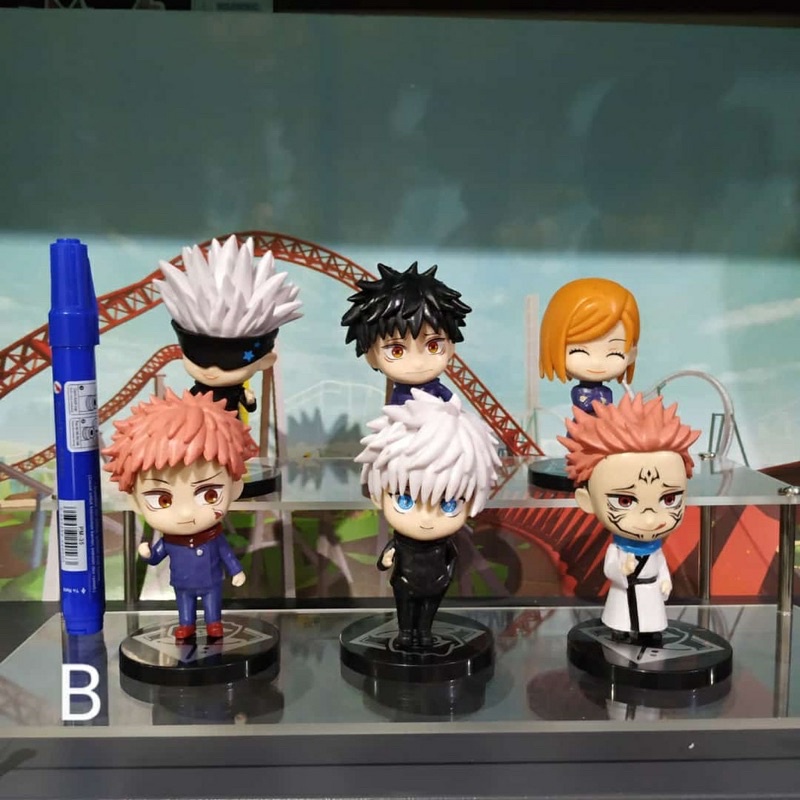 Action figure jujutsu kaisen gojo sukuna