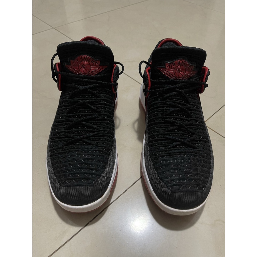 SEPATU BASKET AIR JORDAN 32 LOW BRED