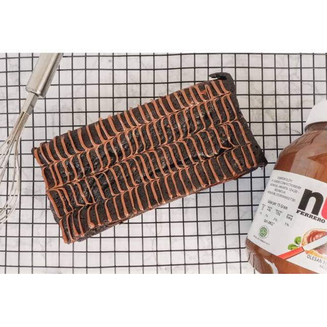 

LILIUM_ID Nutella Bomb Brownies - Fudgy Brownies Nutella Panggang Roti Kue Bolu Brownis Jajan Smg