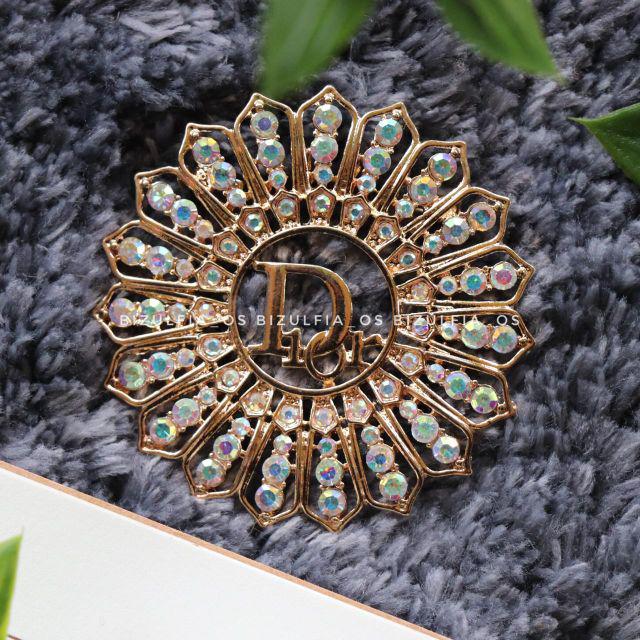 Brooch / bros kutubaru / bros kebaya / bros jilbab / bros dada / bros hijab / bros cantik / bros-O