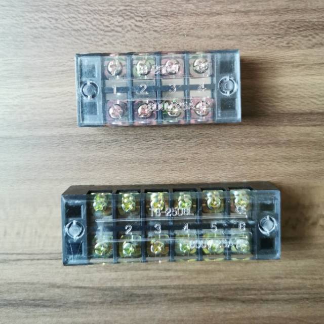 Terminal block 25 A 2504 2506