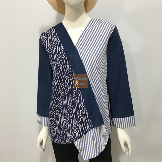 Blouse Fashion Tiara QQinian Katun Panjang Biru Dongker Blouse Fashion Tiara QQinian Katun Panjang Biru Dongker